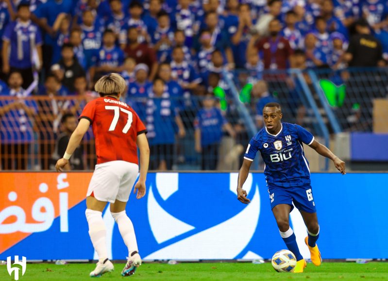 الهلال وأوراوا - أوراوا والهلال