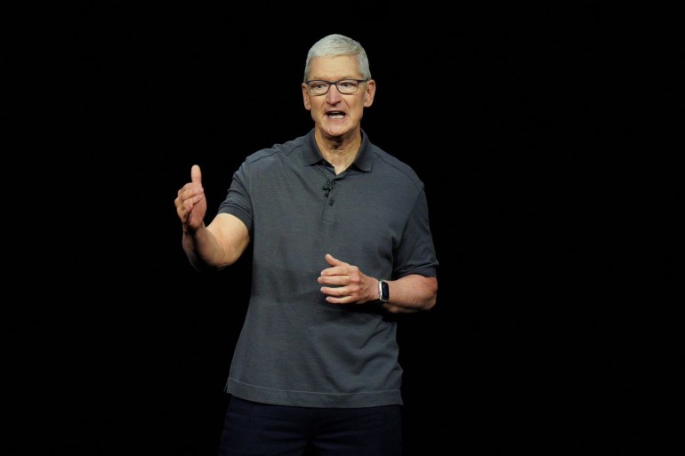 Apple CEO Tim Cook attends the 'Wonderlust' event at the company's headquarters in Cupertino, California, U.S. September 12, 2023. REUTERS/Loren Elliott