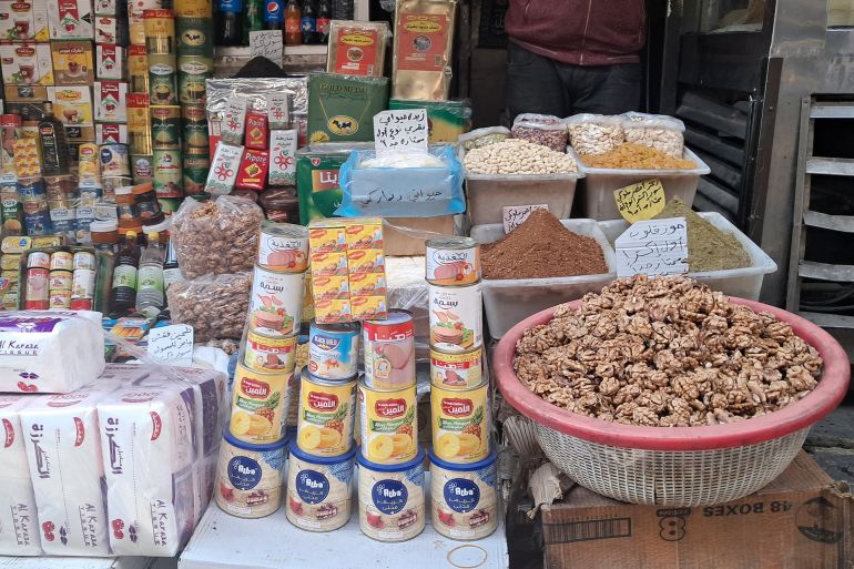 بضائع من سوق الجابية